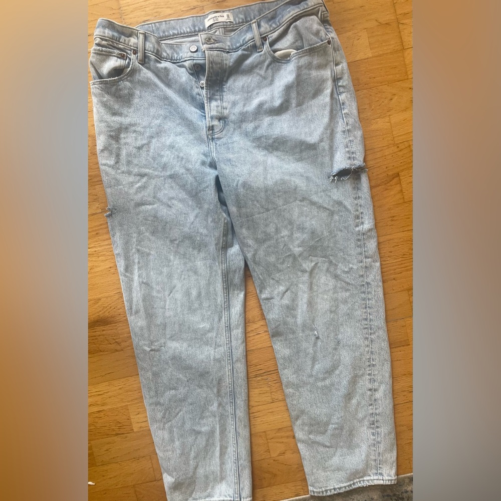 Abercrombie & Fitch Light Blue Boyfriend Jeans